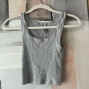 SKIMS- Heather gray tank top